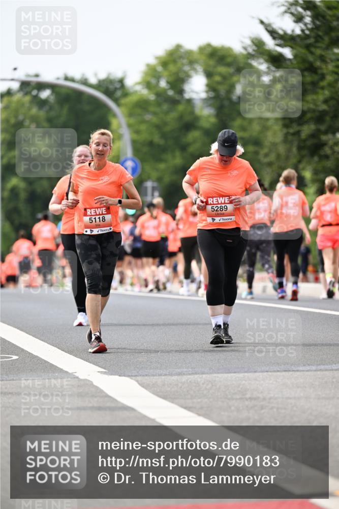 15.06.2025 - REWE Women's Run Dr. Thomas Lammeyer http://msf.ph/oto/7990183 15.06.2025 10:49:42 Laufen 5118, 5289 meine-sportfotos.de