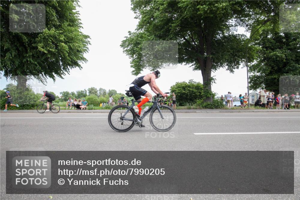 15.06.2025 - 7 Türme Triathlon Yannick Fuchs http://msf.ph/oto/7990205 15.06.2025 13:12:18 Radfahren 359, 555, 593, 1178 meine-sportfotos.de
