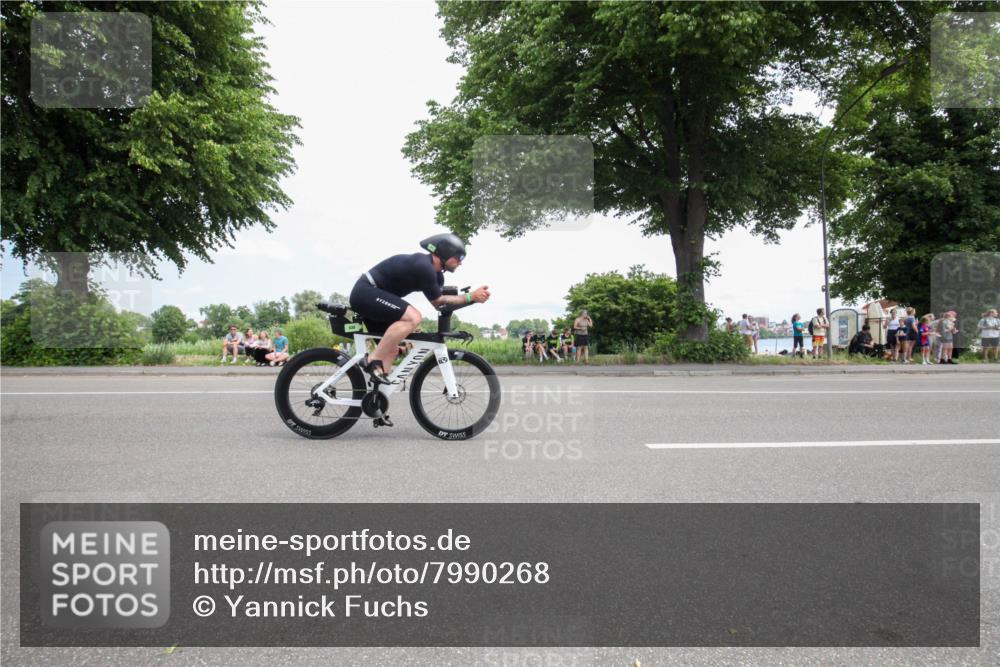 15.06.2025 - 7 Türme Triathlon Yannick Fuchs http://msf.ph/oto/7990268 15.06.2025 13:12:56 Radfahren 212, 520, 630, 948 meine-sportfotos.de