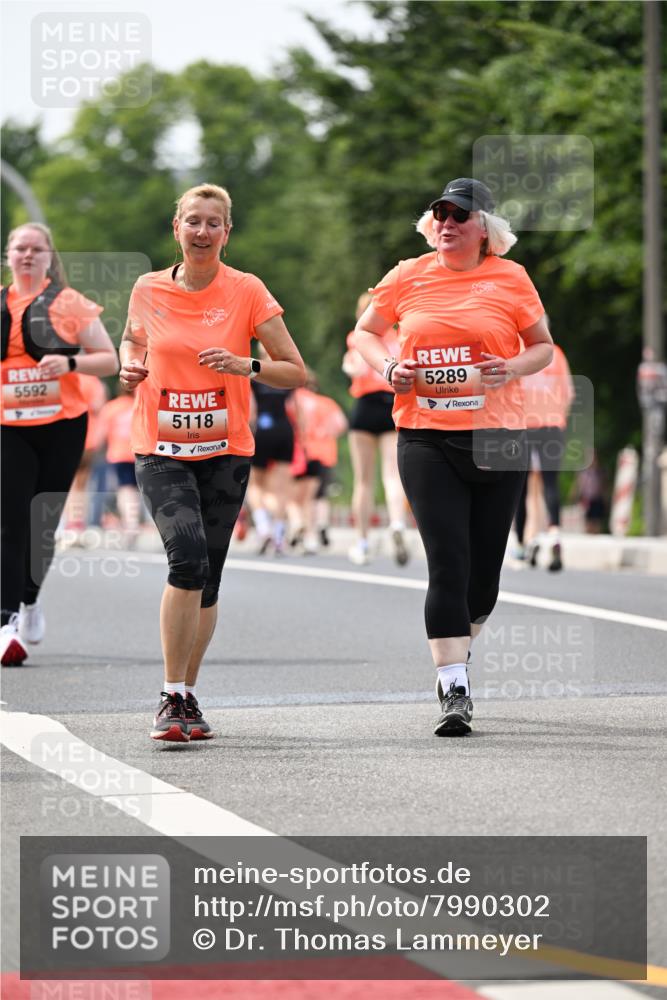 15.06.2025 - REWE Women's Run Dr. Thomas Lammeyer http://msf.ph/oto/7990302 15.06.2025 10:49:44 Laufen 5592, 5118, 5289 meine-sportfotos.de