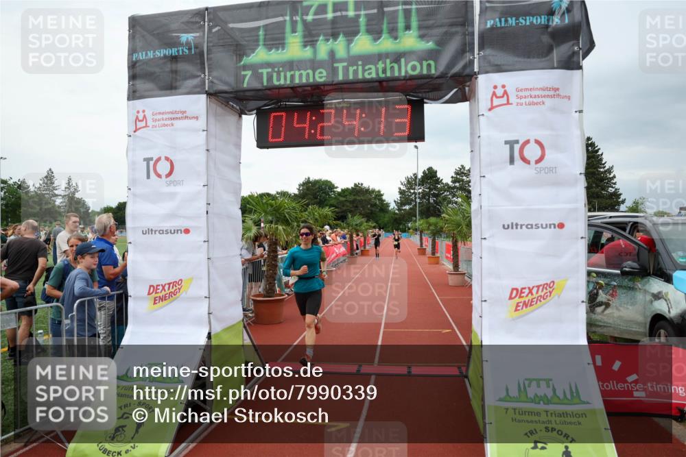 15.06.2025 - 7 Türme Triathlon Michael Strokosch http://msf.ph/oto/7990339 15.06.2025 14:24:13 Ziel 623, 642, 664, 822 meine-sportfotos.de