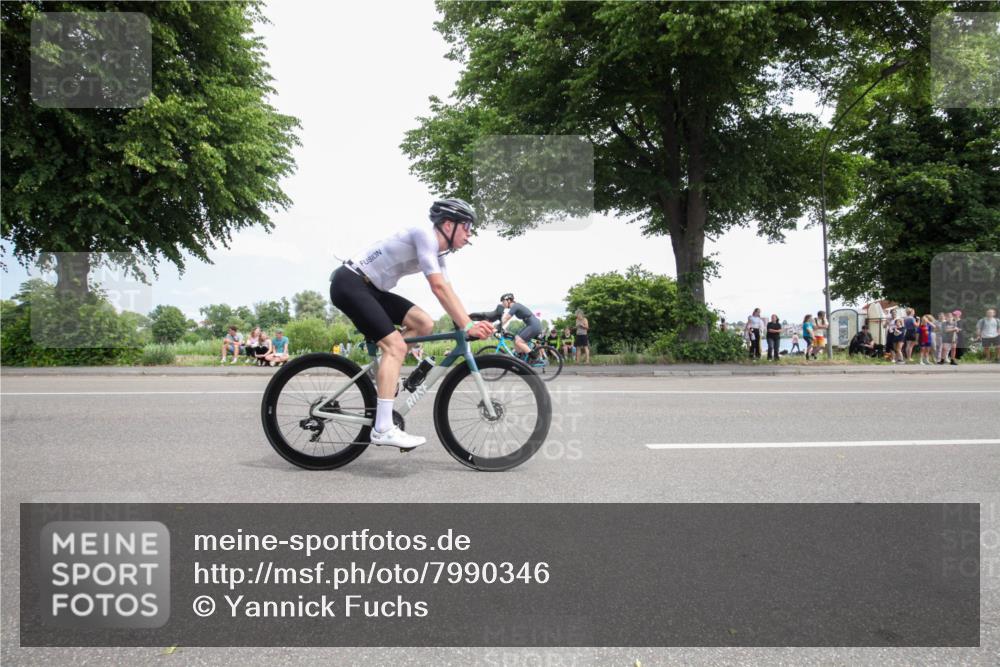 15.06.2025 - 7 Türme Triathlon Yannick Fuchs http://msf.ph/oto/7990346 15.06.2025 13:13:16 Radfahren 276, 304, 307, 352, 381, 496, 517, 547, 711, 841, 854, 1041 meine-sportfotos.de