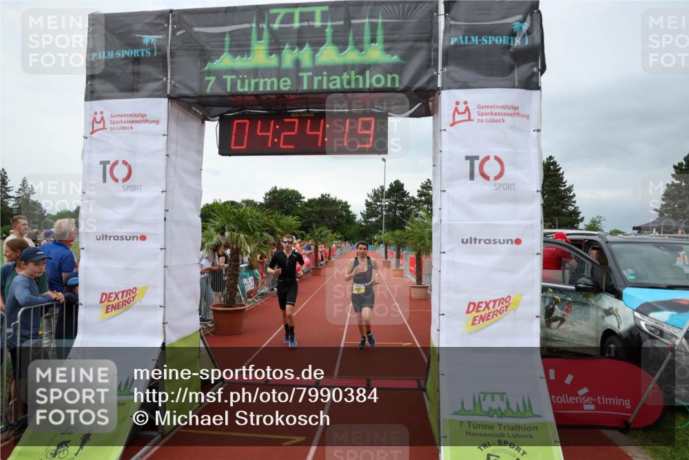 15.06.2025 - 7 Türme Triathlon Michael Strokosch http://msf.ph/oto/7990384 15.06.2025 14:24:19 Ziel 436, 664, 822, 1012 meine-sportfotos.de