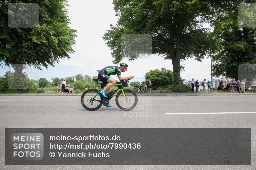 15.06.2025 - 7 Türme Triathlon Yannick Fuchs http://msf.ph/oto/7990436 15.06.2025 13:14:08 Radfahren 213, 258, 263, 418, 439, 459, 501, 722, 761, 809, 1026 meine-sportfotos.de