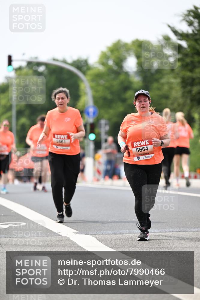 15.06.2025 - REWE Women's Run Dr. Thomas Lammeyer http://msf.ph/oto/7990466 15.06.2025 10:49:56 Laufen 5561, 5664 meine-sportfotos.de