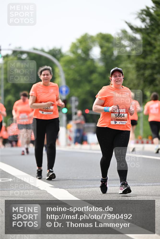 15.06.2025 - REWE Women's Run Dr. Thomas Lammeyer http://msf.ph/oto/7990492 15.06.2025 10:49:56 Laufen 956, 5664 meine-sportfotos.de