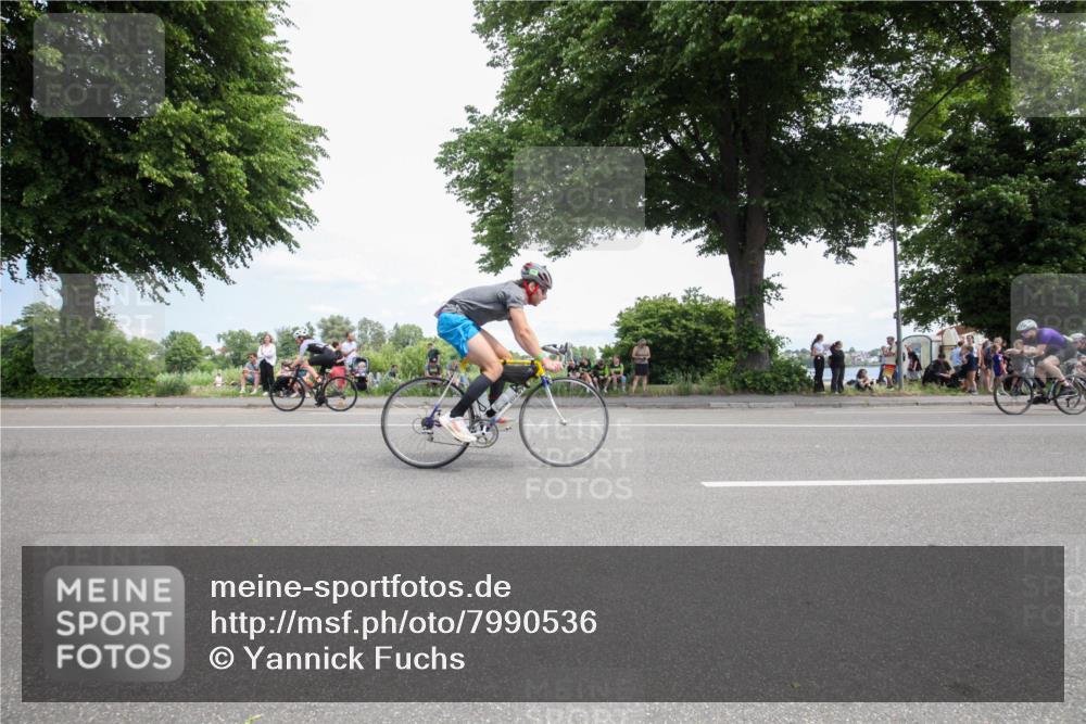 15.06.2025 - 7 Türme Triathlon Yannick Fuchs http://msf.ph/oto/7990536 15.06.2025 13:15:06 Radfahren 337, 547, 662, 861, 888, 925, 1001, 1058, 1118, 1126, 1128 meine-sportfotos.de