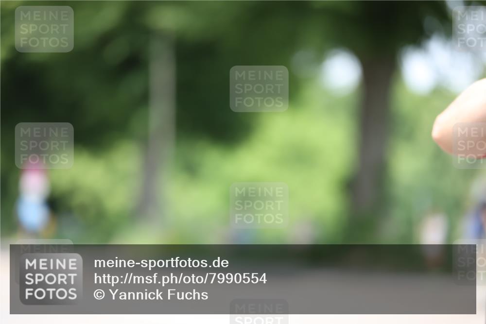 15.06.2025 - 7 Türme Triathlon Yannick Fuchs http://msf.ph/oto/7990554 15.06.2025 13:03:52 Radfahren 250, 303, 409, 432, 457, 1127, 1186 meine-sportfotos.de