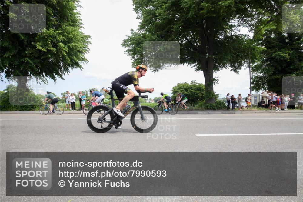 15.06.2025 - 7 Türme Triathlon Yannick Fuchs http://msf.ph/oto/7990593 15.06.2025 13:16:01 Radfahren 213, 236, 258, 326, 368, 418, 487, 565, 645, 781, 903, 905, 1179 meine-sportfotos.de