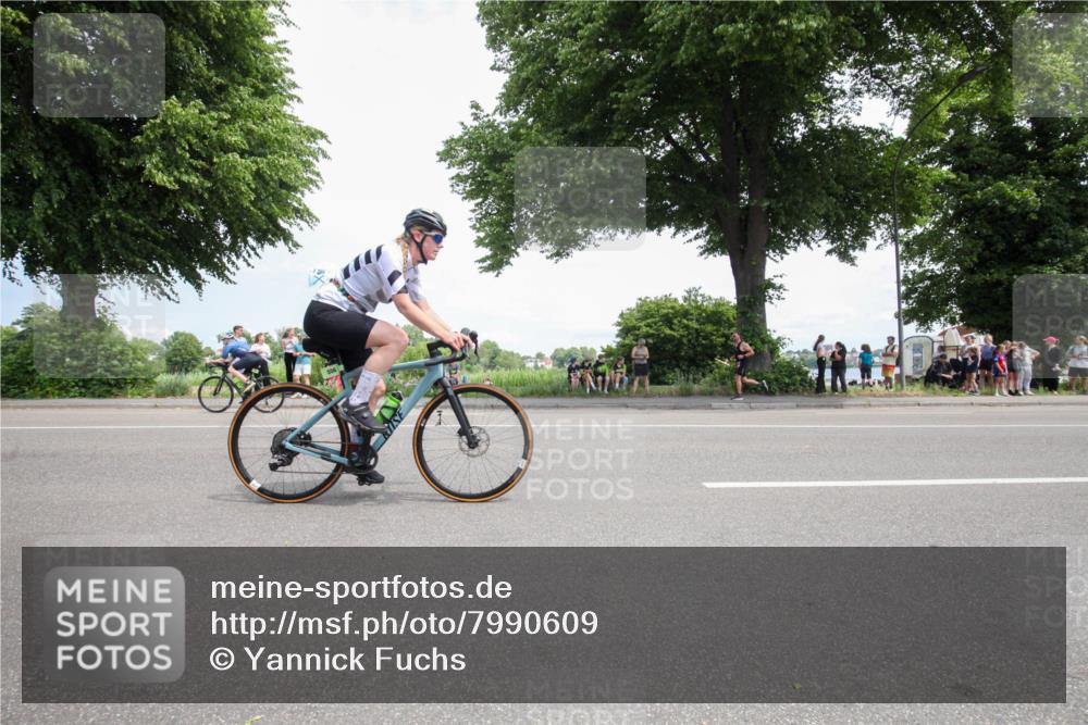 15.06.2025 - 7 Türme Triathlon Yannick Fuchs http://msf.ph/oto/7990609 15.06.2025 13:16:16 Radfahren 205, 420, 490, 514, 556, 742, 806, 825, 839, 866, 911, 934, 1131 meine-sportfotos.de