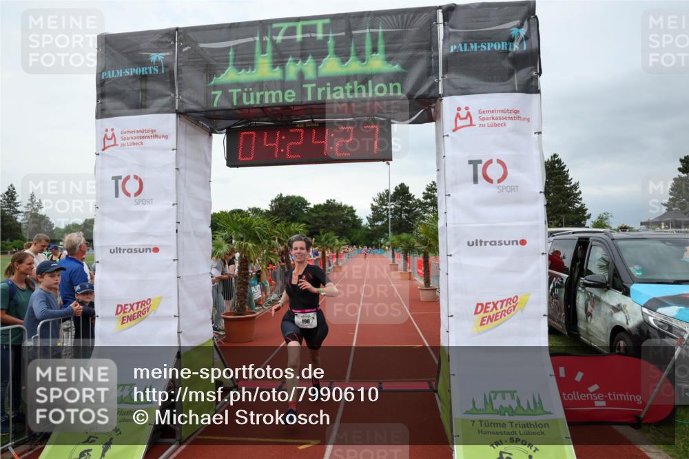 15.06.2025 - 7 Türme Triathlon Michael Strokosch http://msf.ph/oto/7990610 15.06.2025 14:24:27 Ziel 198, 436, 1002, 1012 meine-sportfotos.de