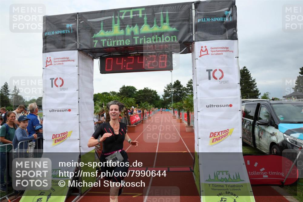 15.06.2025 - 7 Türme Triathlon Michael Strokosch http://msf.ph/oto/7990644 15.06.2025 14:24:27 Ziel 198, 436, 1002, 1012 meine-sportfotos.de