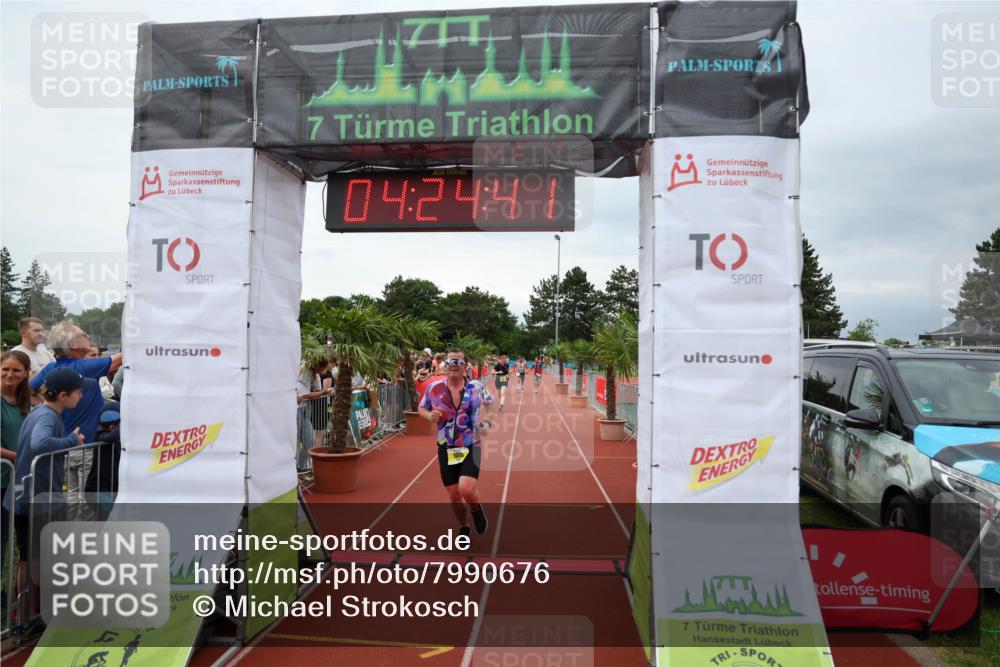 15.06.2025 - 7 Türme Triathlon Michael Strokosch http://msf.ph/oto/7990676 15.06.2025 14:24:41 Ziel 764, 1080 meine-sportfotos.de