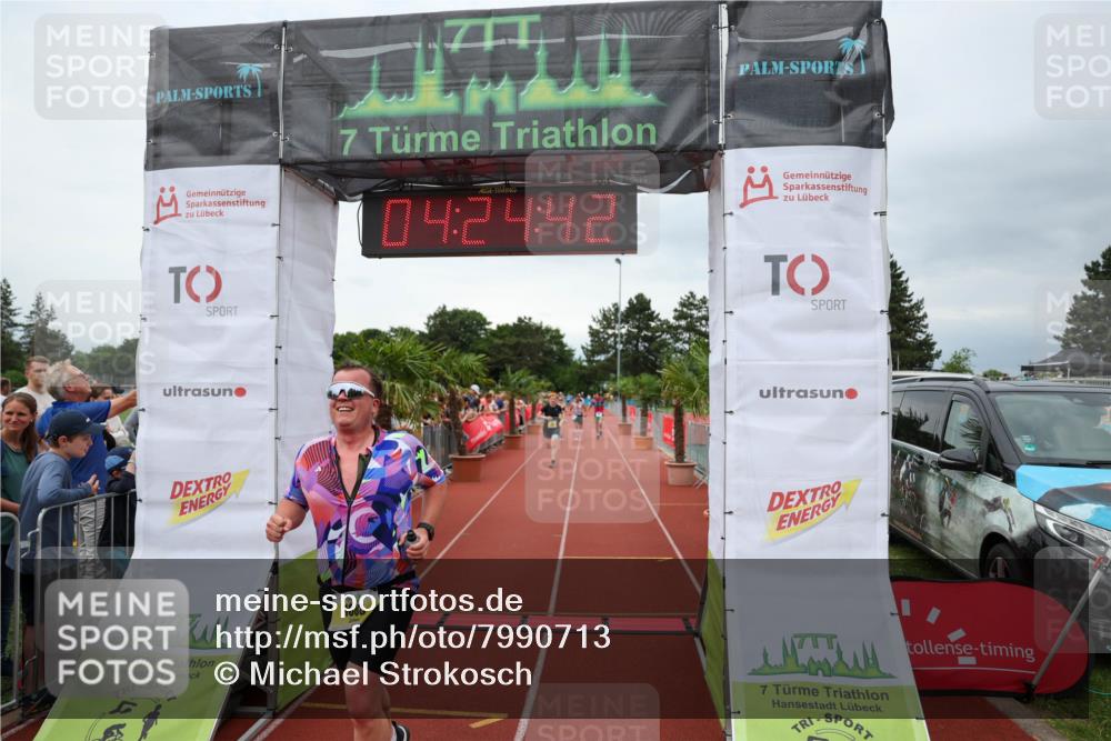 15.06.2025 - 7 Türme Triathlon Michael Strokosch http://msf.ph/oto/7990713 15.06.2025 14:24:41 Ziel 764, 1080 meine-sportfotos.de