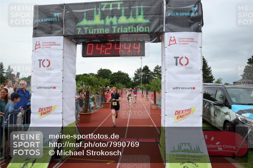 15.06.2025 - 7 Türme Triathlon Michael Strokosch http://msf.ph/oto/7990769 15.06.2025 14:24:44 Ziel 575, 764, 1046, 1080 meine-sportfotos.de
