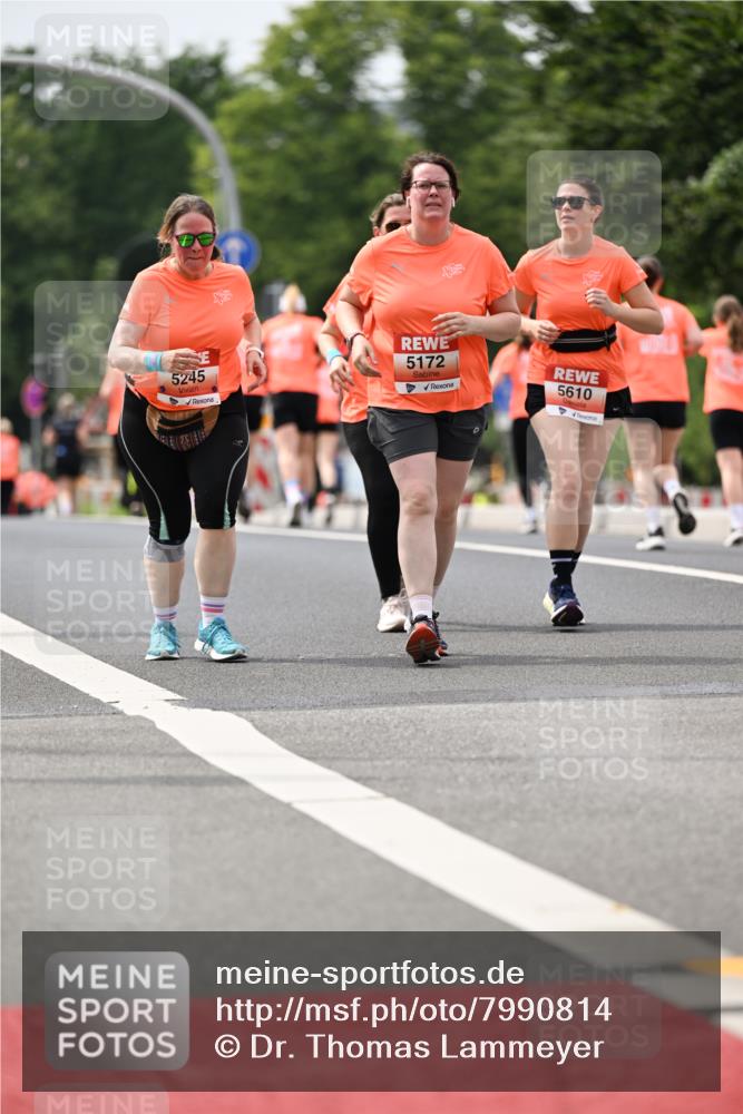 15.06.2025 - REWE Women's Run Dr. Thomas Lammeyer http://msf.ph/oto/7990814 15.06.2025 10:50:04 Laufen 5245, 5172, 5610 meine-sportfotos.de