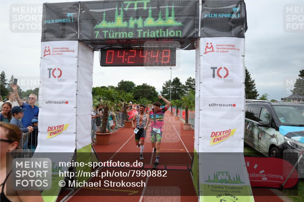 15.06.2025 - 7 Türme Triathlon Michael Strokosch http://msf.ph/oto/7990882 15.06.2025 14:24:47 Ziel 575, 764, 1021, 1046, 1080 meine-sportfotos.de
