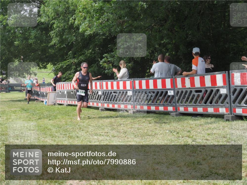 21.06.2025 - 27. Vierlanden-Triathlon KatJ http://msf.ph/oto/7990886 15.06.2025 12:30:41 Laufen  meine-sportfotos.de