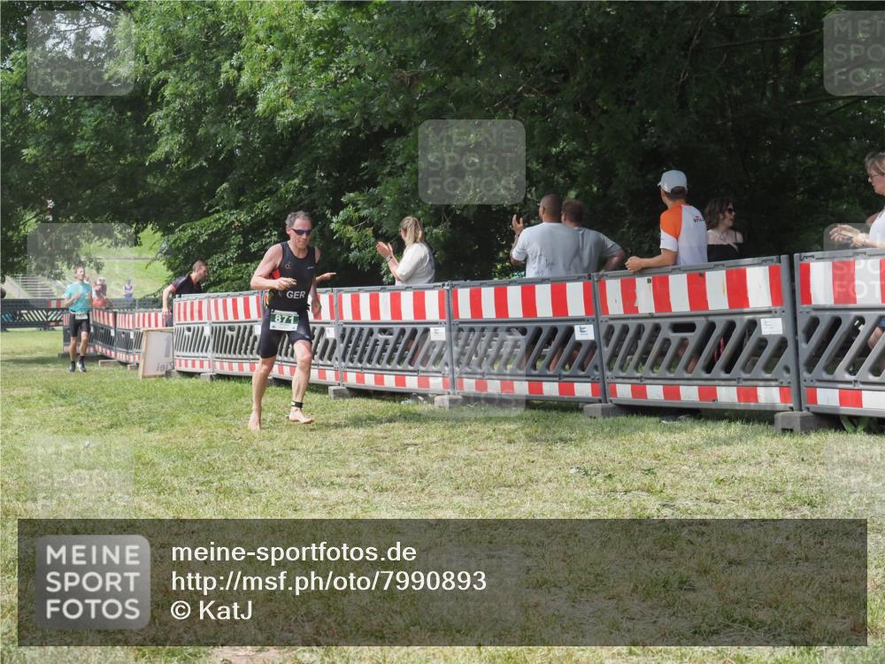 21.06.2025 - 27. Vierlanden-Triathlon KatJ http://msf.ph/oto/7990893 15.06.2025 12:30:41 Laufen  meine-sportfotos.de