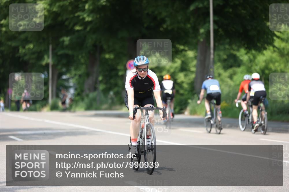 15.06.2025 - 7 Türme Triathlon Yannick Fuchs http://msf.ph/oto/7990939 15.06.2025 13:04:15 Radfahren 333, 421, 815, 832, 875, 1059, 1063, 1088 meine-sportfotos.de
