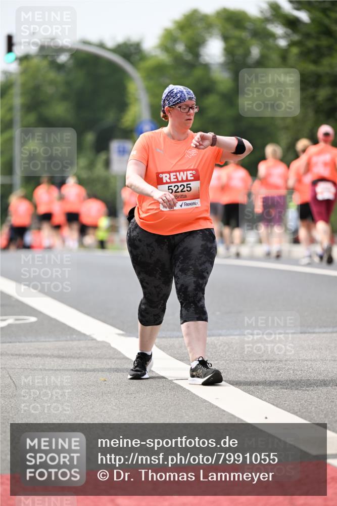 15.06.2025 - REWE Women's Run Dr. Thomas Lammeyer http://msf.ph/oto/7991055 15.06.2025 10:50:10 Laufen 5225 meine-sportfotos.de