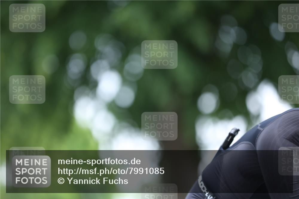 15.06.2025 - 7 Türme Triathlon Yannick Fuchs http://msf.ph/oto/7991085 15.06.2025 11:56:26 Radfahren 211, 303 meine-sportfotos.de
