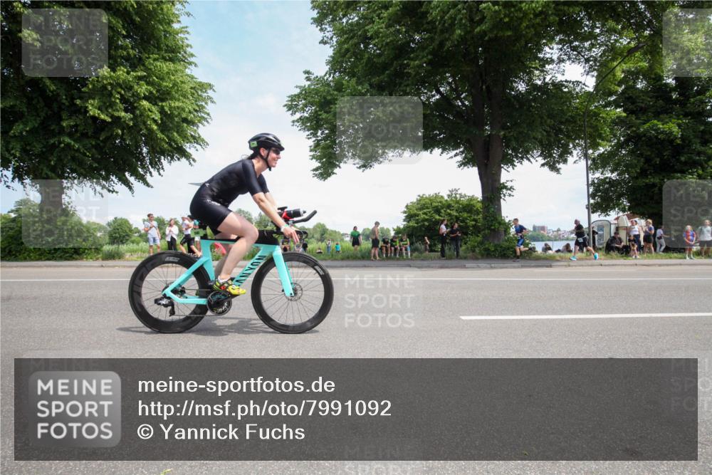 15.06.2025 - 7 Türme Triathlon Yannick Fuchs http://msf.ph/oto/7991092 15.06.2025 13:20:04 Radfahren 429, 588, 871 meine-sportfotos.de