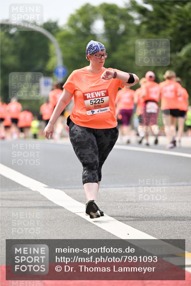 15.06.2025 - REWE Women's Run Dr. Thomas Lammeyer http://msf.ph/oto/7991093 15.06.2025 10:50:11 Laufen 5225 meine-sportfotos.de