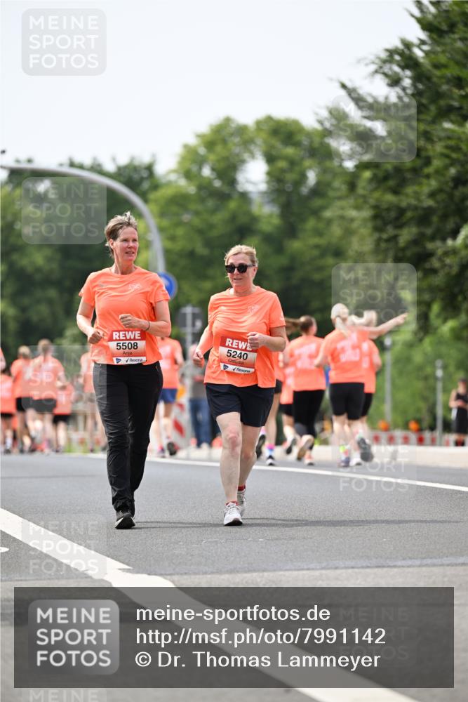 15.06.2025 - REWE Women's Run Dr. Thomas Lammeyer http://msf.ph/oto/7991142 15.06.2025 10:50:27 Laufen 5508, 5240 meine-sportfotos.de