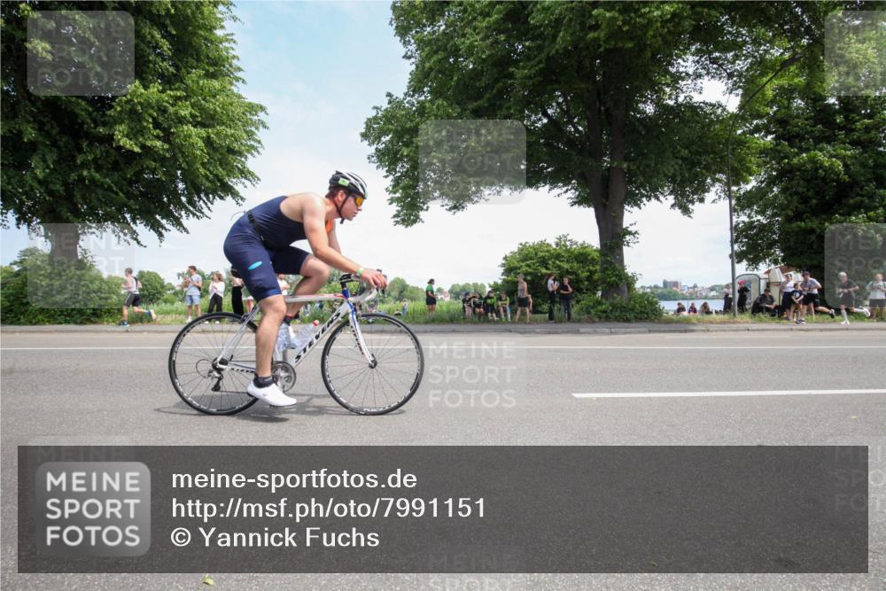 15.06.2025 - 7 Türme Triathlon Yannick Fuchs http://msf.ph/oto/7991151 15.06.2025 13:20:58 Radfahren 387, 466, 914 meine-sportfotos.de