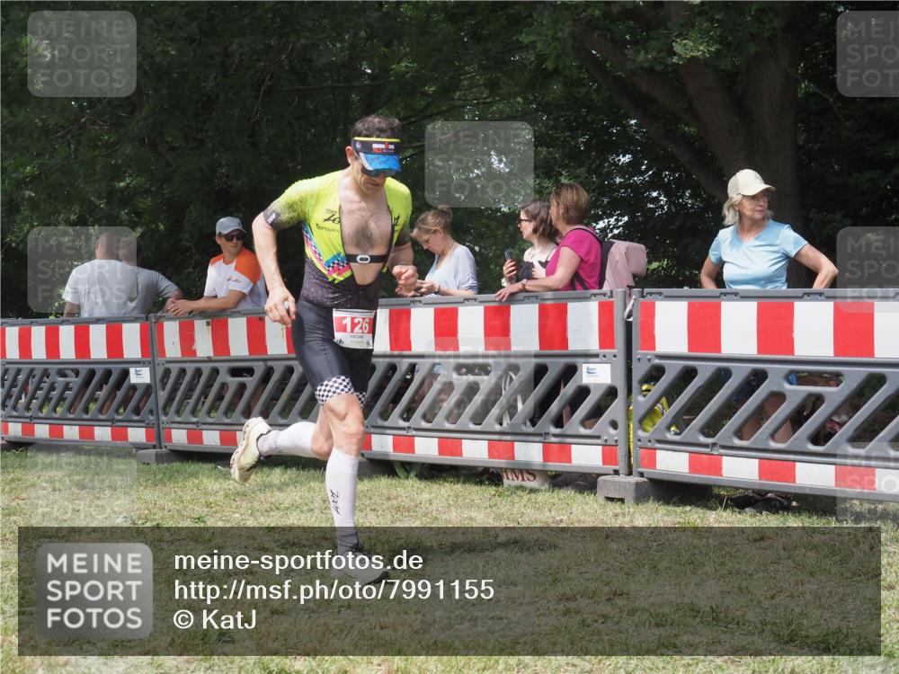 21.06.2025 - 27. Vierlanden-Triathlon KatJ http://msf.ph/oto/7991155 15.06.2025 12:30:56 Laufen  meine-sportfotos.de