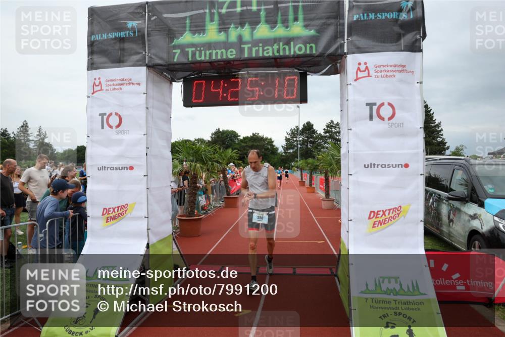 15.06.2025 - 7 Türme Triathlon Michael Strokosch http://msf.ph/oto/7991200 15.06.2025 14:25:10 Ziel 380, 932, 1030 meine-sportfotos.de