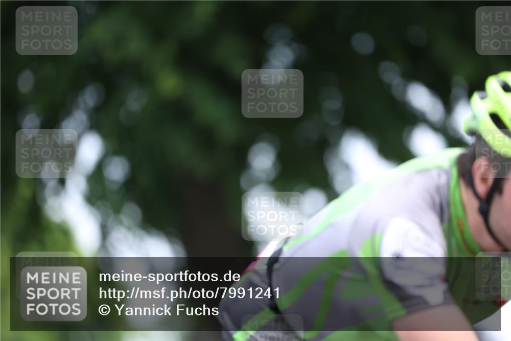 15.06.2025 - 7 Türme Triathlon Yannick Fuchs http://msf.ph/oto/7991241 15.06.2025 11:57:08 Radfahren 234 meine-sportfotos.de