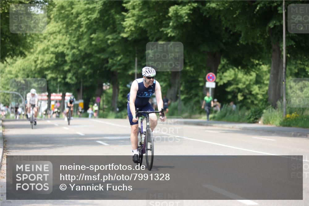 15.06.2025 - 7 Türme Triathlon Yannick Fuchs http://msf.ph/oto/7991328 15.06.2025 13:04:45 Radfahren 502, 884 meine-sportfotos.de