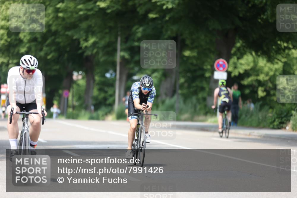 15.06.2025 - 7 Türme Triathlon Yannick Fuchs http://msf.ph/oto/7991426 15.06.2025 13:04:47 Radfahren 502, 884, 1007 meine-sportfotos.de