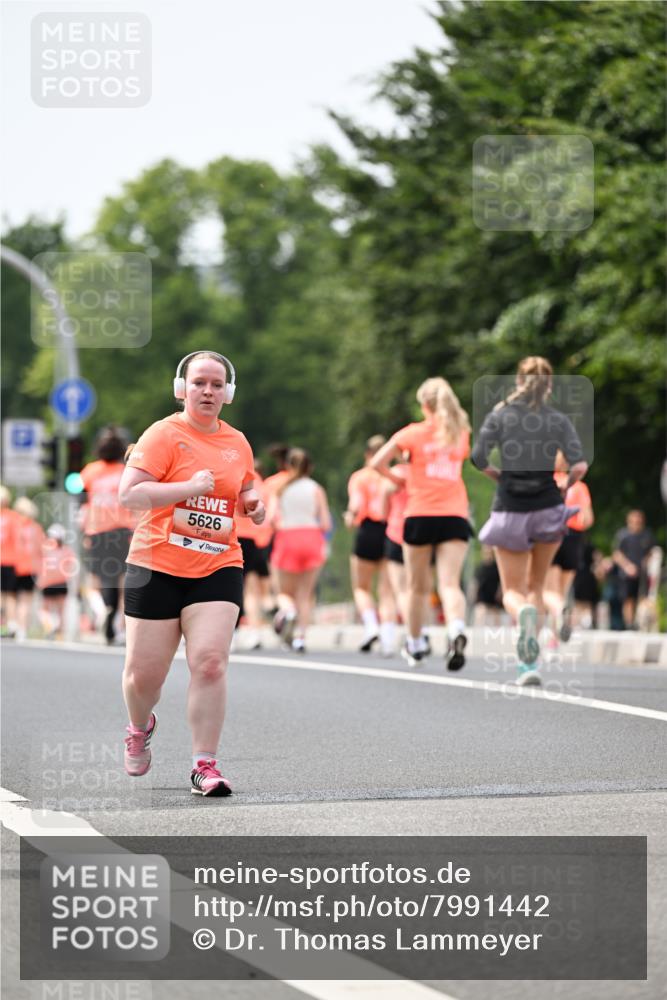 15.06.2025 - REWE Women's Run Dr. Thomas Lammeyer http://msf.ph/oto/7991442 15.06.2025 10:50:36 Laufen 5626 meine-sportfotos.de