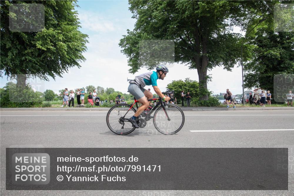15.06.2025 - 7 Türme Triathlon Yannick Fuchs http://msf.ph/oto/7991471 15.06.2025 13:23:52 Radfahren 458, 471, 591, 874, 908, 1016, 1170 meine-sportfotos.de