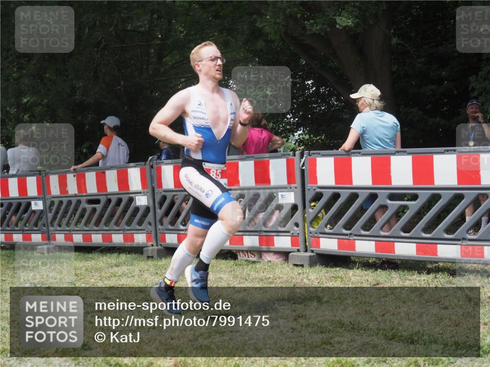 21.06.2025 - 27. Vierlanden-Triathlon KatJ http://msf.ph/oto/7991475 15.06.2025 12:33:33 Laufen  meine-sportfotos.de