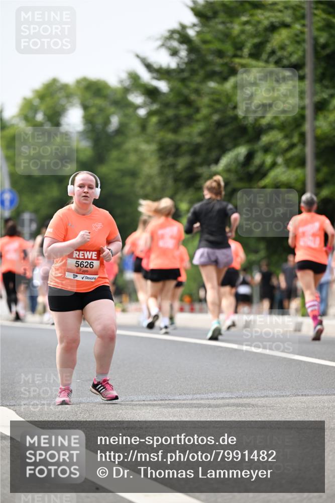 15.06.2025 - REWE Women's Run Dr. Thomas Lammeyer http://msf.ph/oto/7991482 15.06.2025 10:50:36 Laufen 5626 meine-sportfotos.de