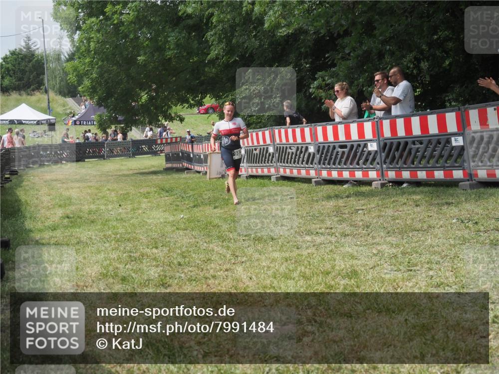 21.06.2025 - 27. Vierlanden-Triathlon KatJ http://msf.ph/oto/7991484 15.06.2025 12:33:51 Laufen  meine-sportfotos.de
