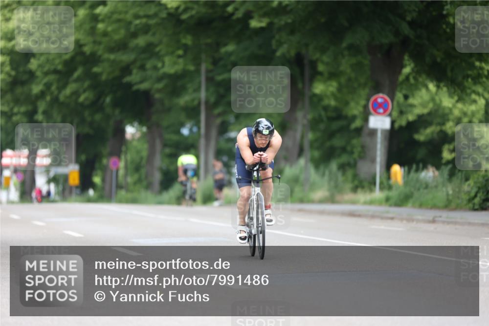 15.06.2025 - 7 Türme Triathlon Yannick Fuchs http://msf.ph/oto/7991486 15.06.2025 11:57:56 Radfahren  meine-sportfotos.de