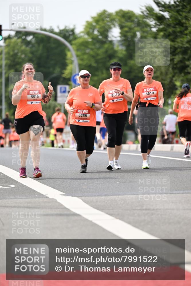 15.06.2025 - REWE Women's Run Dr. Thomas Lammeyer http://msf.ph/oto/7991522 15.06.2025 10:50:53 Laufen 5515, 1, 5258, 5516, 5519 meine-sportfotos.de