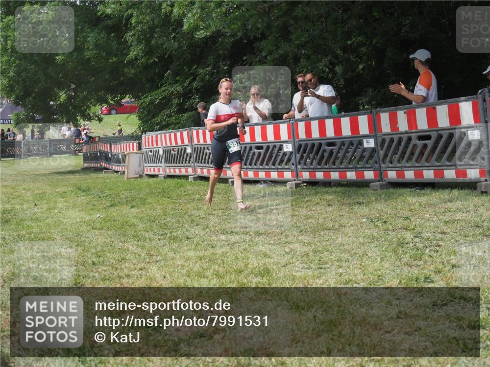 21.06.2025 - 27. Vierlanden-Triathlon KatJ http://msf.ph/oto/7991531 15.06.2025 12:33:52 Laufen  meine-sportfotos.de