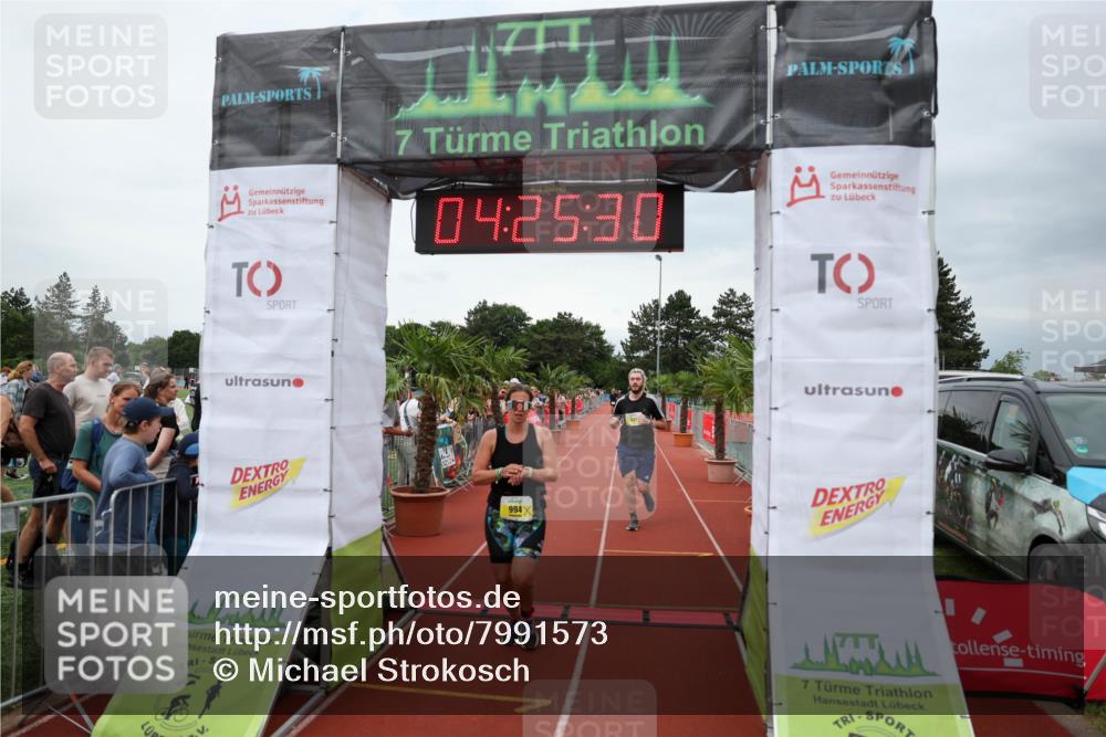 15.06.2025 - 7 Türme Triathlon Michael Strokosch http://msf.ph/oto/7991573 15.06.2025 14:25:29 Ziel 847, 994 meine-sportfotos.de
