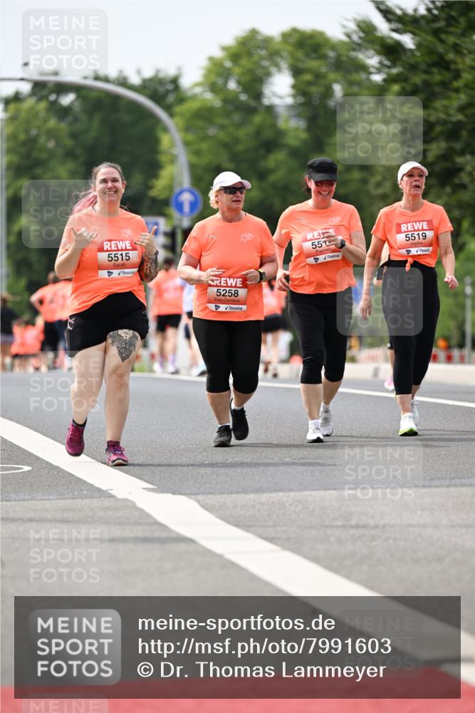 15.06.2025 - REWE Women's Run Dr. Thomas Lammeyer http://msf.ph/oto/7991603 15.06.2025 10:50:54 Laufen 5515, 5258, 55, 5519 meine-sportfotos.de