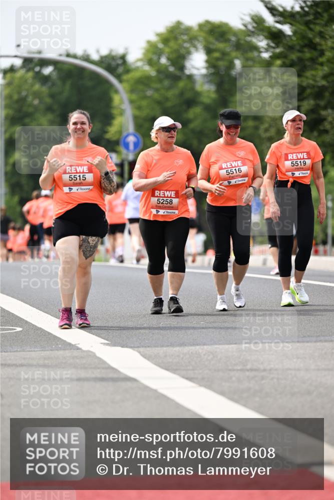 15.06.2025 - REWE Women's Run Dr. Thomas Lammeyer http://msf.ph/oto/7991608 15.06.2025 10:50:54 Laufen 5515, 5258, 5516, 5519 meine-sportfotos.de
