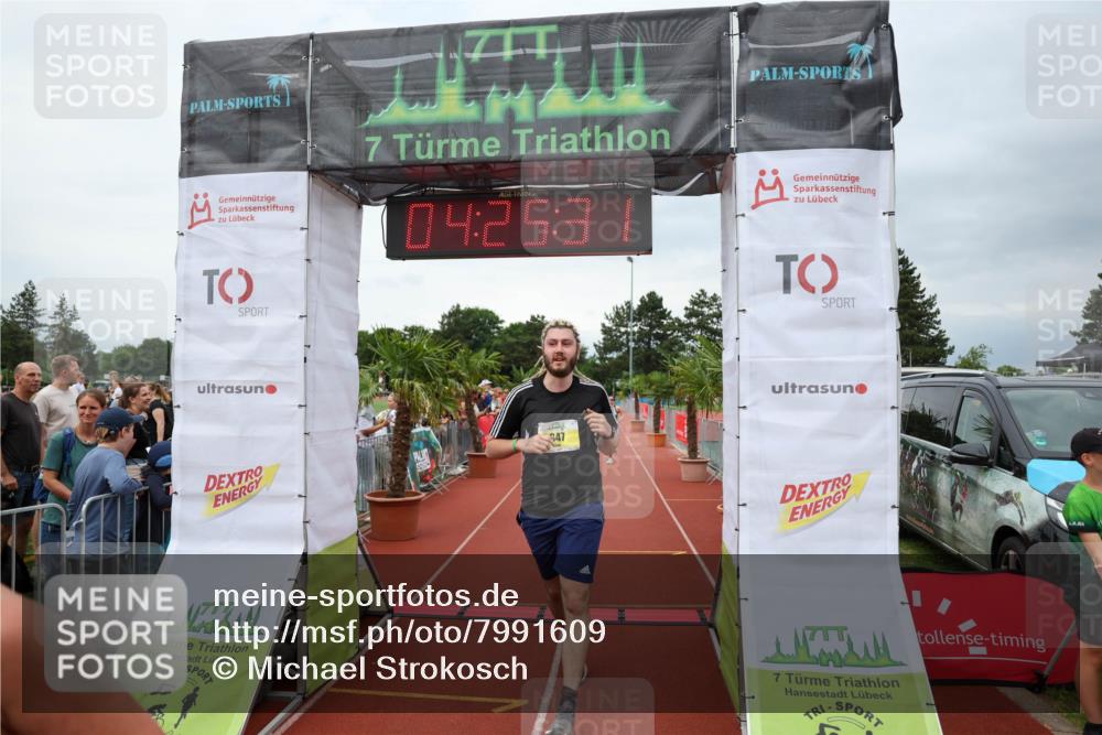 15.06.2025 - 7 Türme Triathlon Michael Strokosch http://msf.ph/oto/7991609 15.06.2025 14:25:31 Ziel 847, 936, 994 meine-sportfotos.de