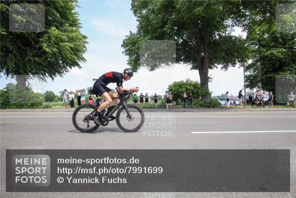 15.06.2025 - 7 Türme Triathlon Yannick Fuchs http://msf.ph/oto/7991699 15.06.2025 13:25:02 Radfahren 309, 371, 373, 550 meine-sportfotos.de