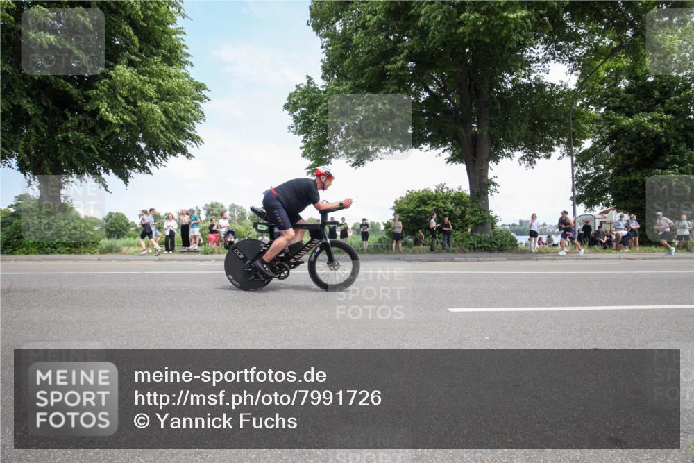 15.06.2025 - 7 Türme Triathlon Yannick Fuchs http://msf.ph/oto/7991726 15.06.2025 13:25:05 Radfahren 309, 371, 373, 550 meine-sportfotos.de