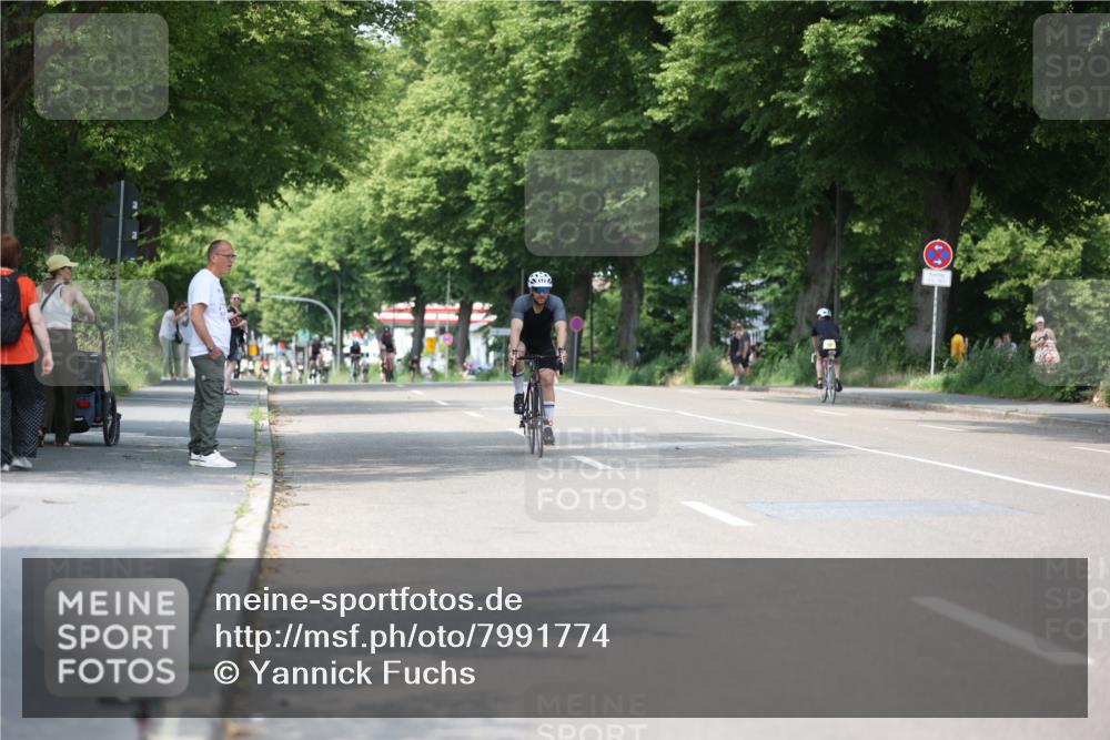 15.06.2025 - 7 Türme Triathlon Yannick Fuchs http://msf.ph/oto/7991774 15.06.2025 13:04:57 Radfahren 464, 474, 944, 1082 meine-sportfotos.de